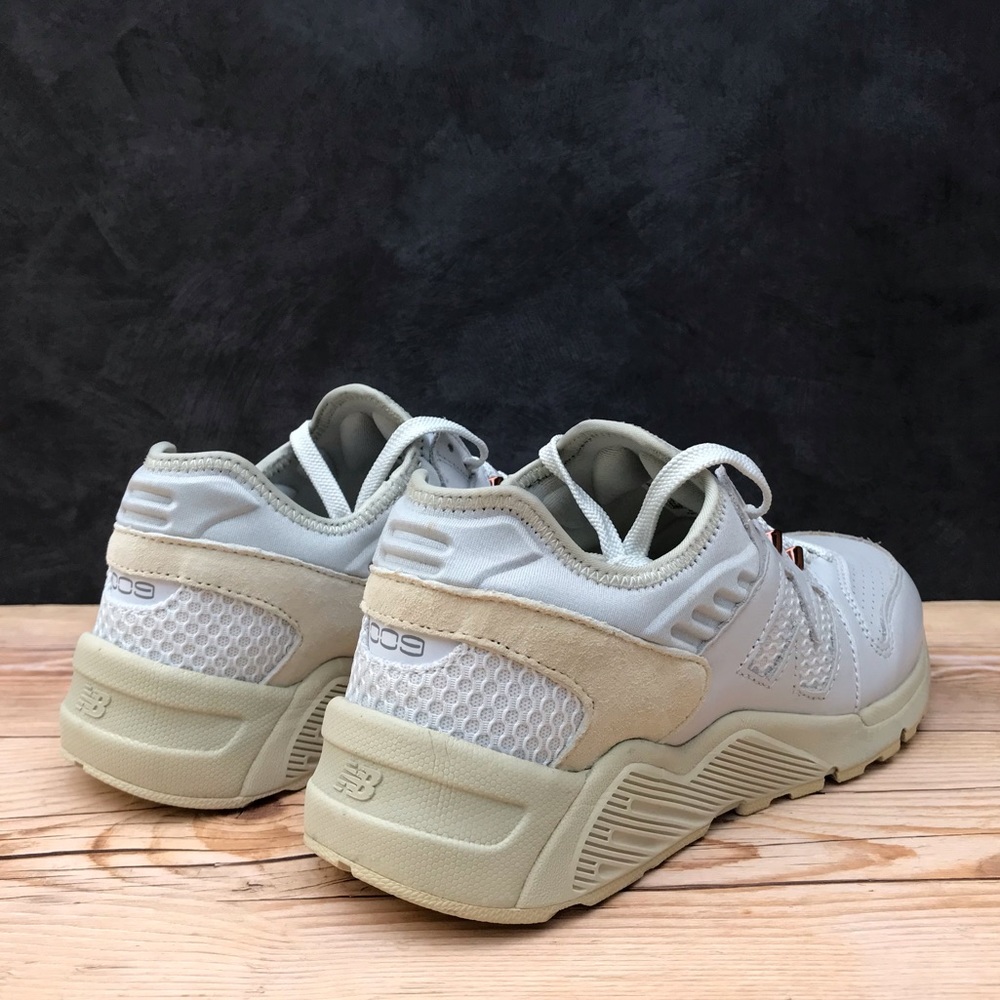 New Balance Men’s Size 8 Street Couture Retro Shoe - Picture 3 of 16